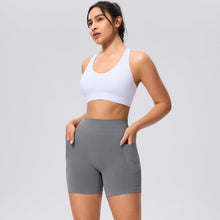 Load image into Gallery viewer, Evercute Women's Gym Shorts 3/4 Pack Seamless Scrunch Butt Lifting Workout Shorts 5" Tummy Control Ruched Booty Yoga Short