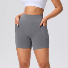 Load image into Gallery viewer, Evercute Women's Gym Shorts 3/4 Pack Seamless Scrunch Butt Lifting Workout Shorts 5" Tummy Control Ruched Booty Yoga Short