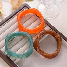 Load image into Gallery viewer, FAXHION Chunky Resin Acrylic Bangle Bracelets for Women, Colorful Wide Geometric Bangles Set, Statement Stackable Bracelet Jewelry Gift