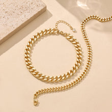 Load image into Gallery viewer, Foxgirl Gold Ankle Bracelets for Women 14K Gold Plated/Silver Anklets for Women Waterproof Minimalist Cuban Link Anklets Set Dainty Layered Ankle Bracelets Anklets for Women Gold Anklet Jewelry Gifts
